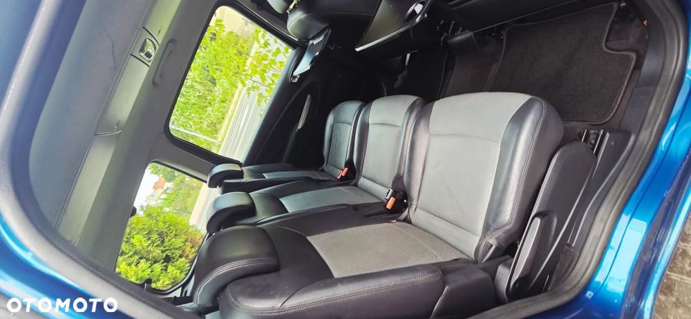 Ford Galaxy 2.0 TDCi Ghia - 32