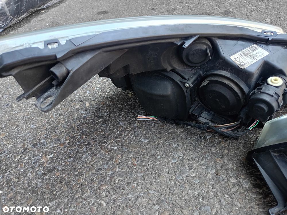 Lampy przednie Renault Espace lV polift xenon - 6