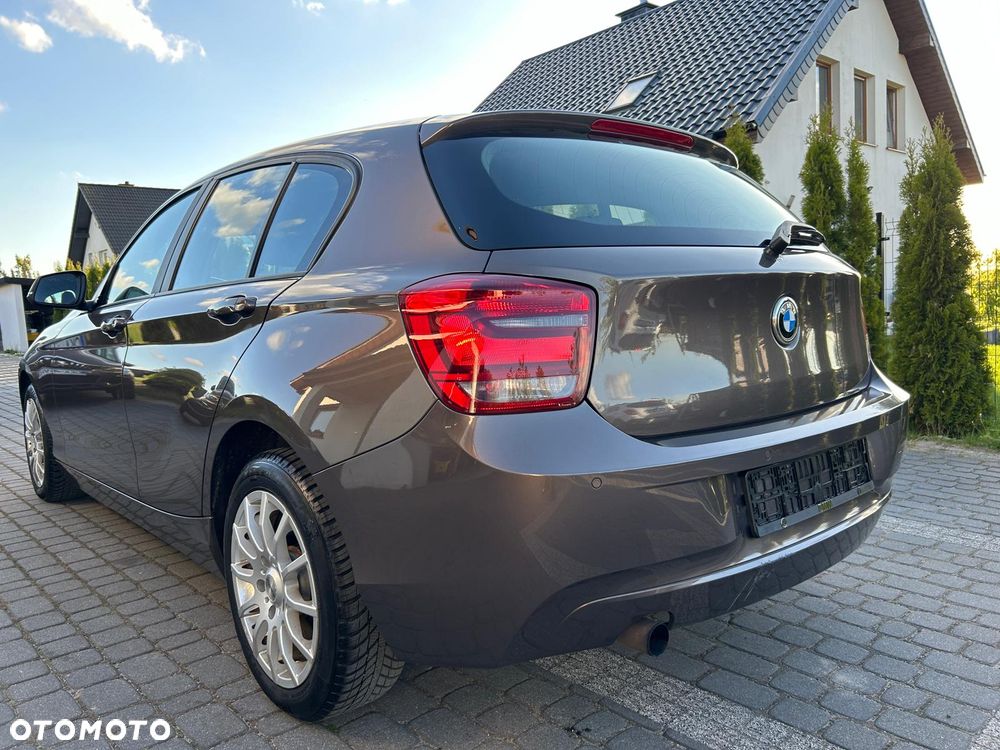 BMW Seria 1 114i - 9