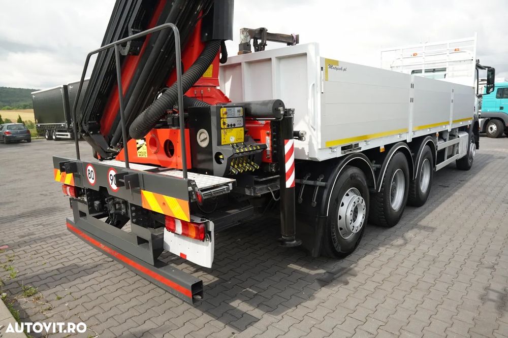 Mercedes-Benz AROCS 3246 / TRIDEM / 8X4 / LIVRARE - 7,3 M / PODEA REZISTENTĂ / Cuplaj PALFINGER PK 22 002 / Rază de acțiune: 14,5 / FURCĂ PENTRU PALEȚI / - 17