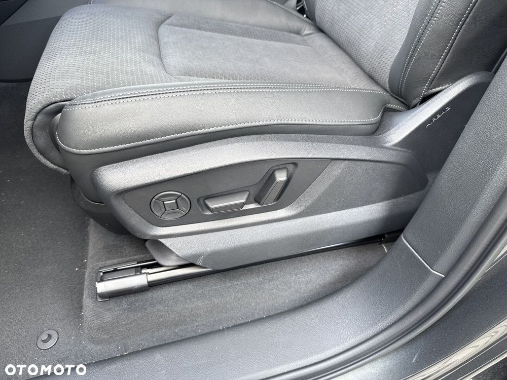Audi Q7 - 13