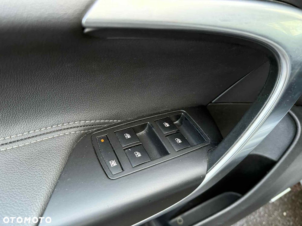 Opel Insignia 2.0 CDTI Cosmo - 29