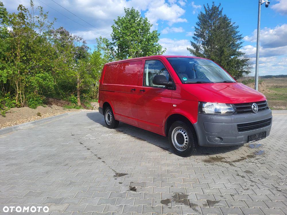Volkswagen Transporter - 2