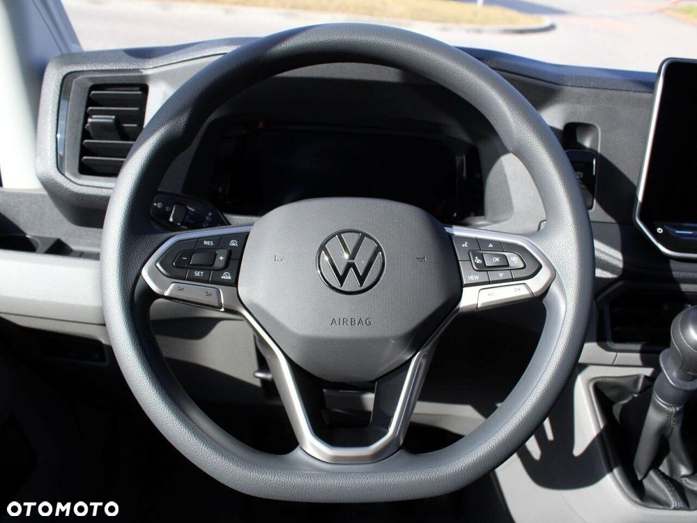 Volkswagen Crafter - 17