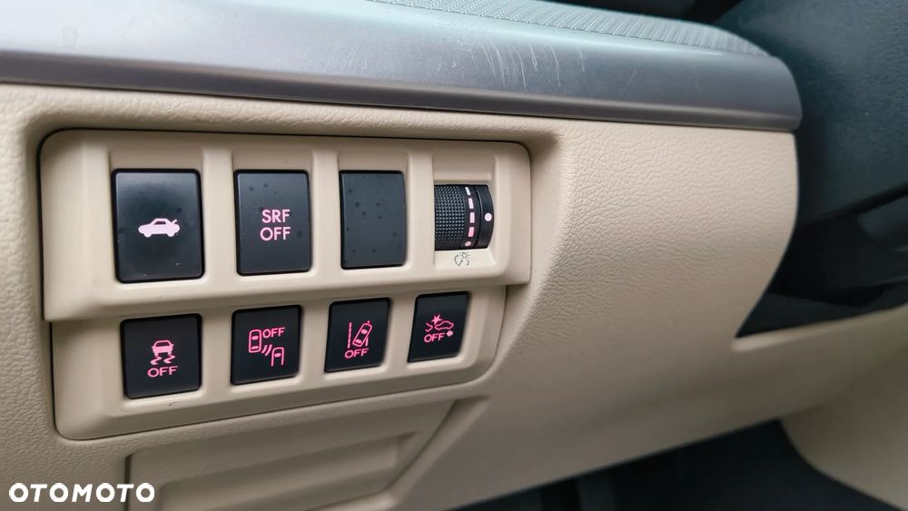 Subaru Legacy 2.5i Sport Navi - 24