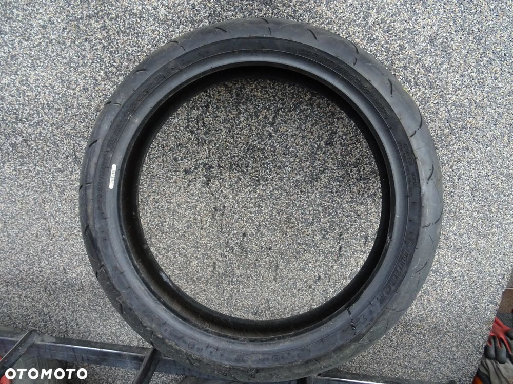 120/70/ZR17 58W Dunlop Sport Maxx Road Sport 2 - 5