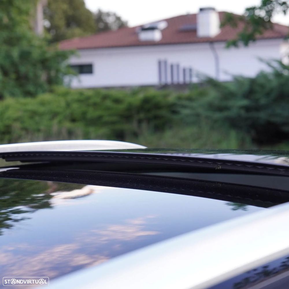 MG ZS EV 44.5 kWh Luxury - 49