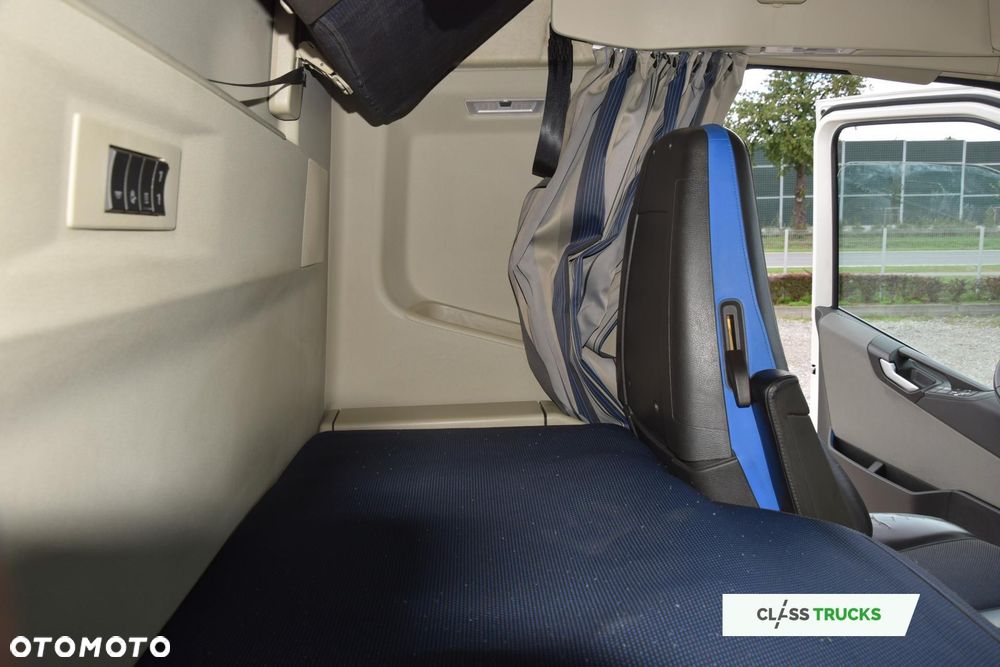 Volvo FH 500 Globetrotter XL - 15