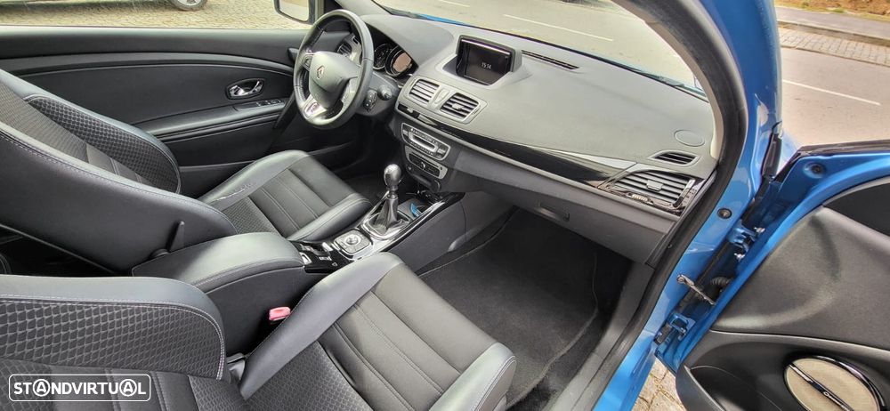 Renault Mégane Coupe Energy dCi 130 FAP Start & Stop Bose Edition - 10