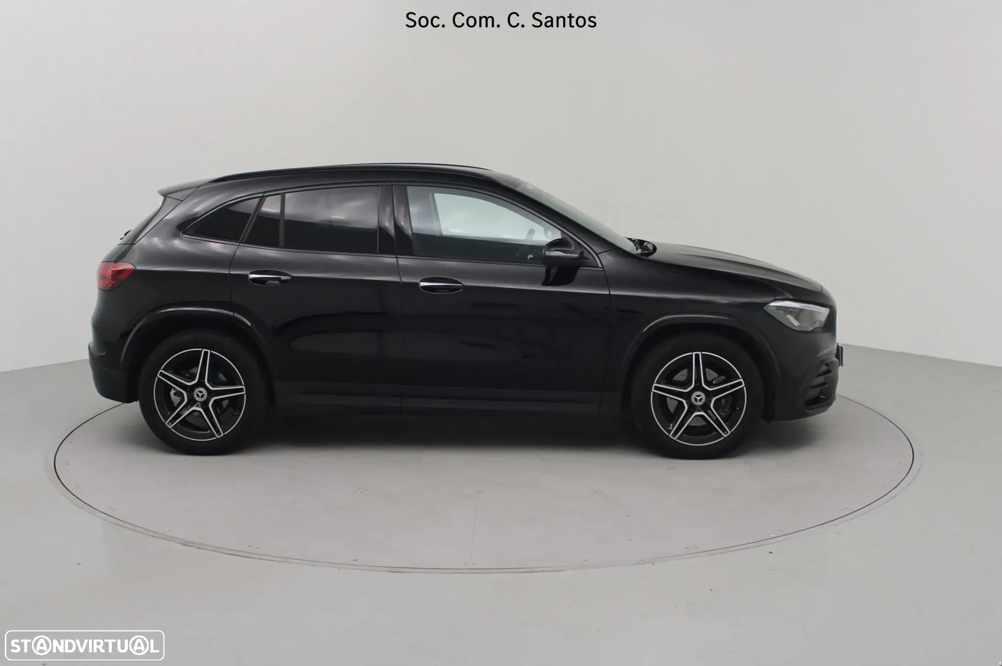 Mercedes-Benz GLA 200 d AMG Line - 6