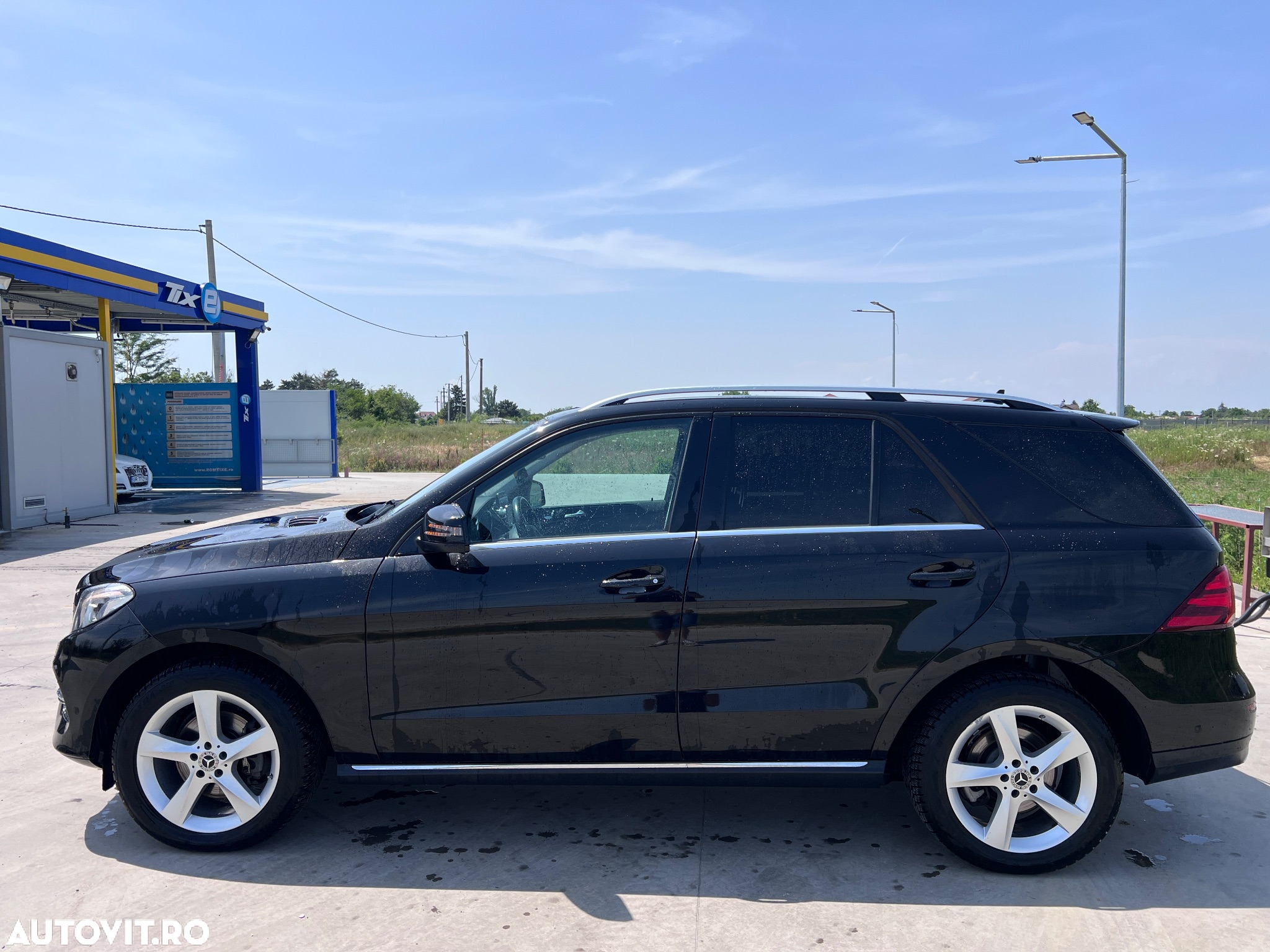Mercedes-Benz GLE 350 d 4MATIC - 12