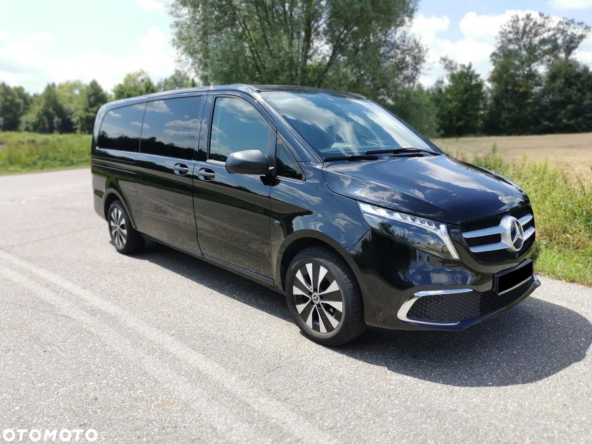 Mercedes-Benz Vito 119 CDI 4MATIC Tourer Extralang EDITION - 3