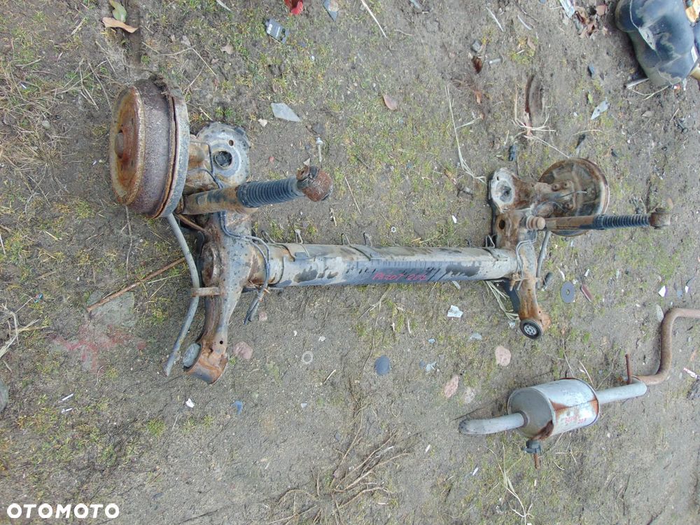 Belka tył peugeot 207 1,4 hdi - 2