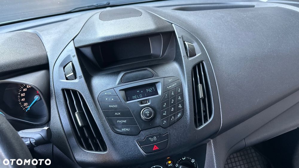 Ford Transit Connect - 10