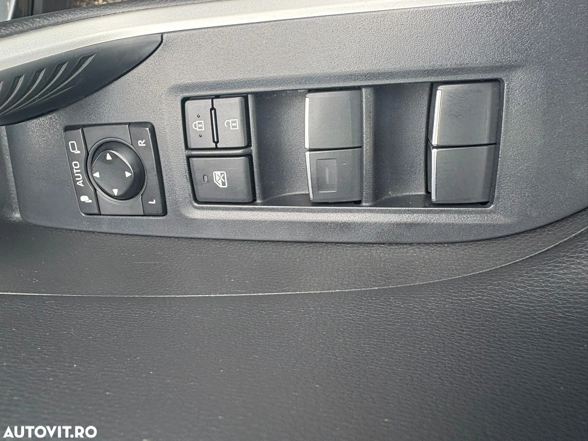 Toyota RAV4 2.5 Hybrid VVT-iE 4x4 Exclusive - 10