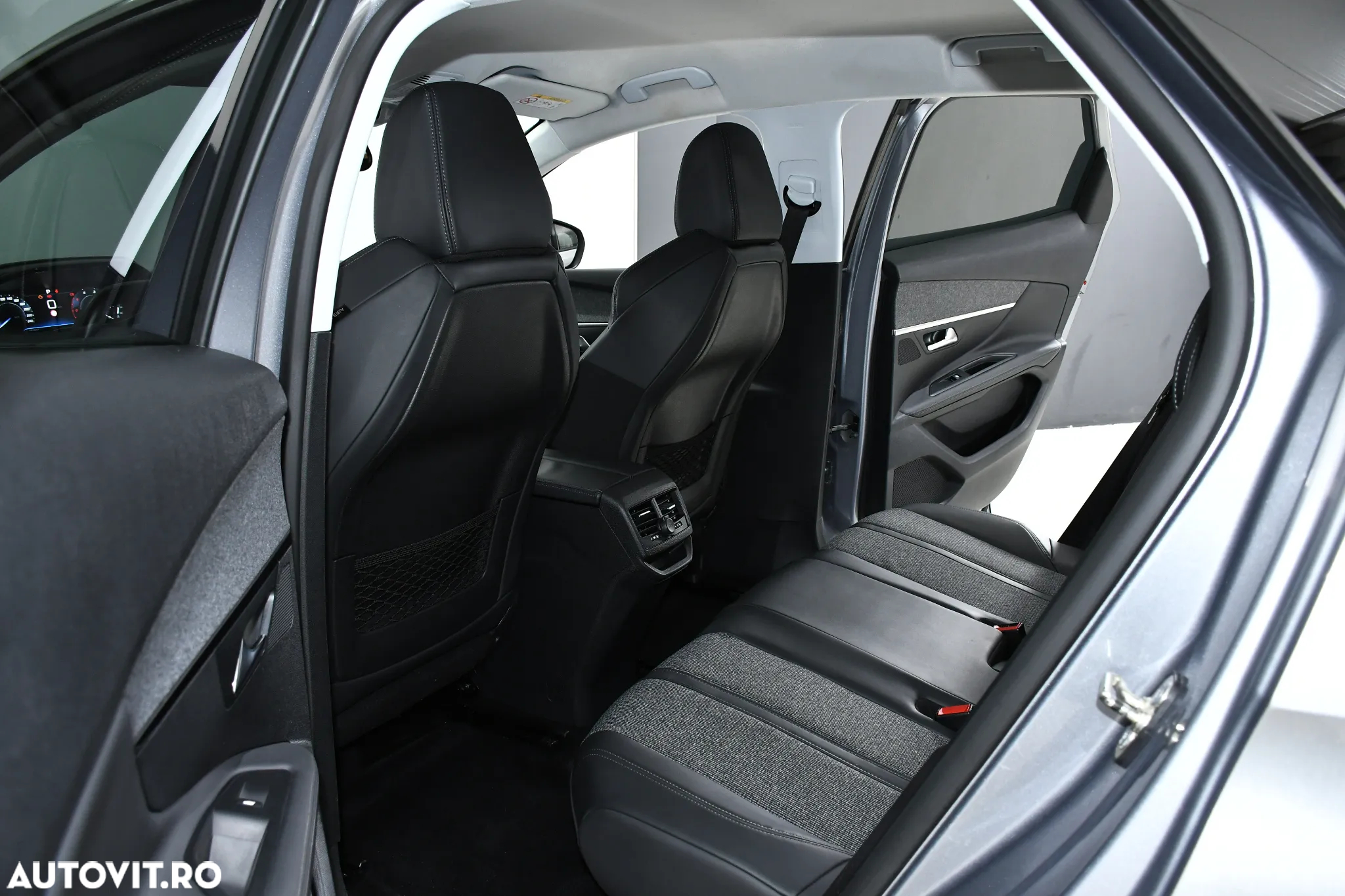 Peugeot 3008 BlueHDi 120 Stop & Start EAT6 Allure - 15