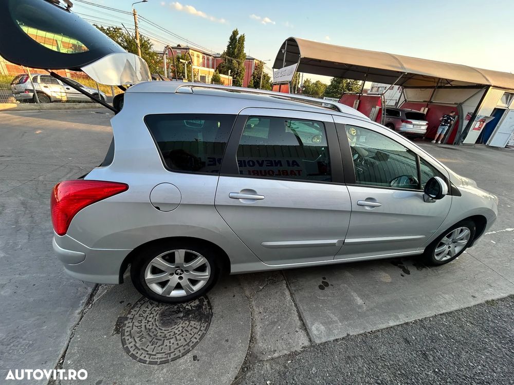 Peugeot 308 - 5