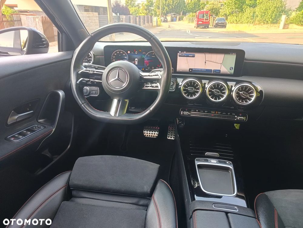 Mercedes-Benz Klasa A 180 d 8G-DCT Edition AMG Line - 28