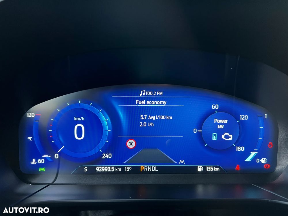 Ford Kuga 2.5 Duratec FHEV AWD Titanium - 8