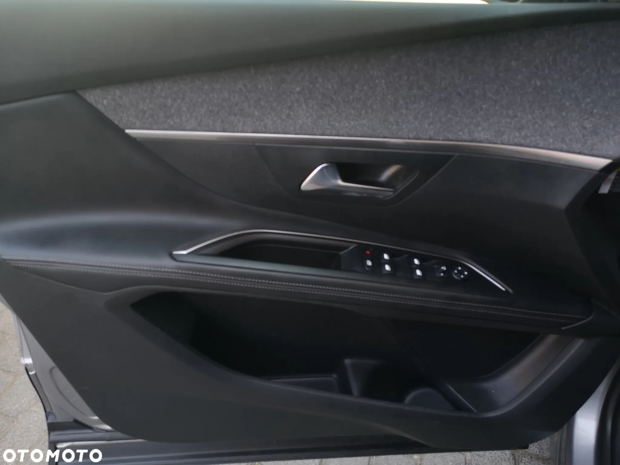 Peugeot 5008 1.2 PureTech Access - 12