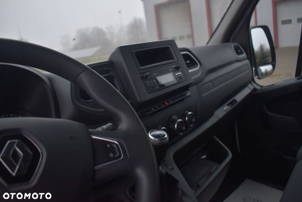 Renault Master - 18