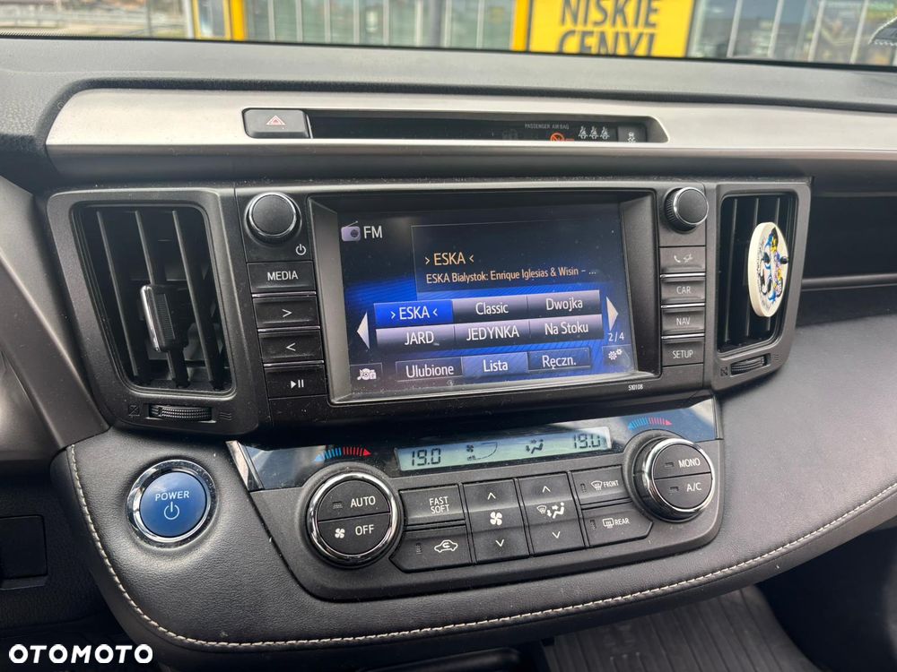 Toyota RAV4 Hybrid Prestige 4x4 - 38