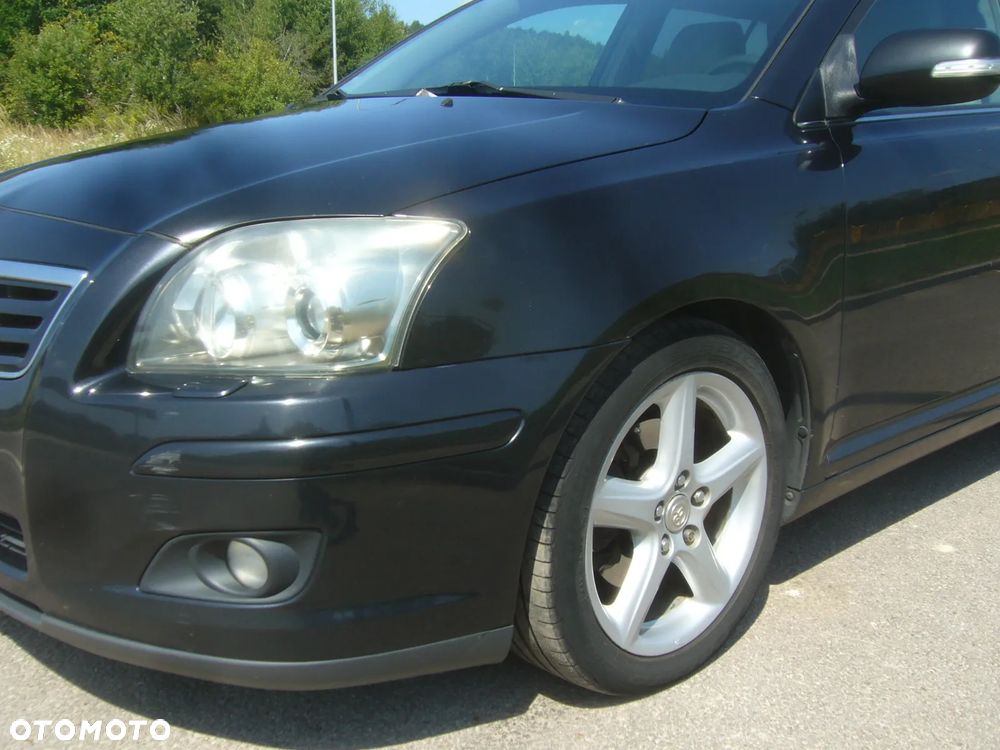 Toyota Avensis 2.2 D-4D Prestige - 7
