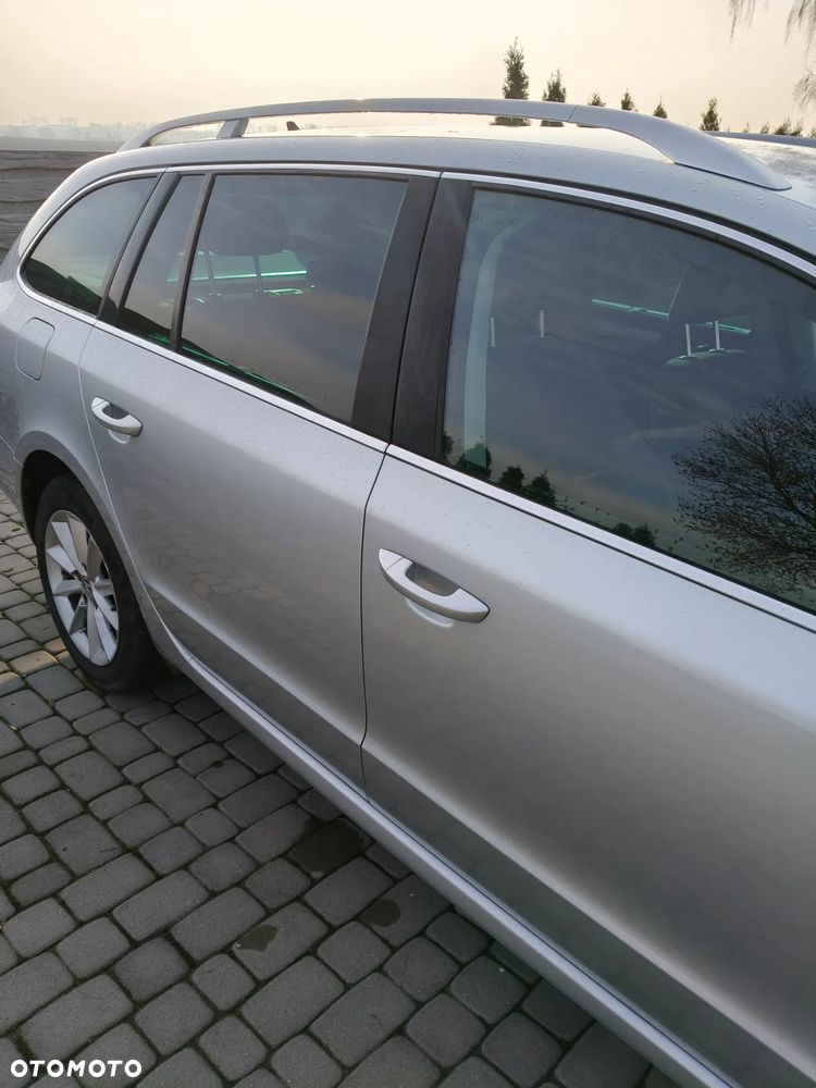 Skoda Superb 2.0 TDI Ambition Outdoor - 6