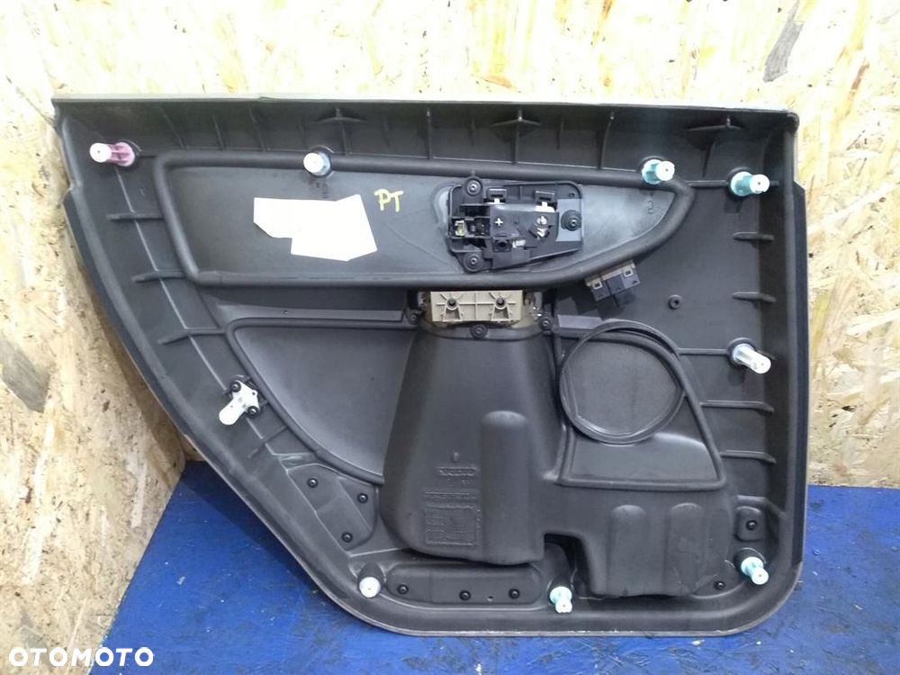 BOCZEK TAPICERKA DRZWI PRAWY TYLNY VOLVO XC90 - 3