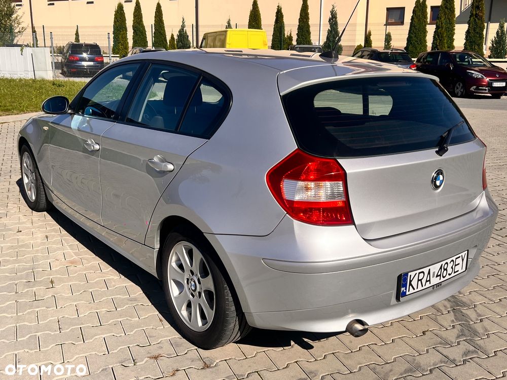 BMW Seria 1 118d - 8