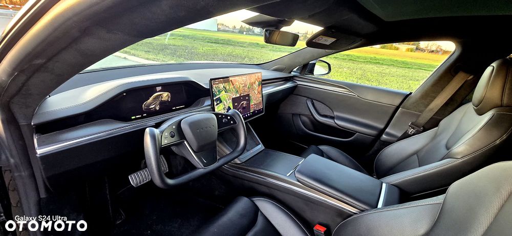 Tesla Model S Plaid - 11