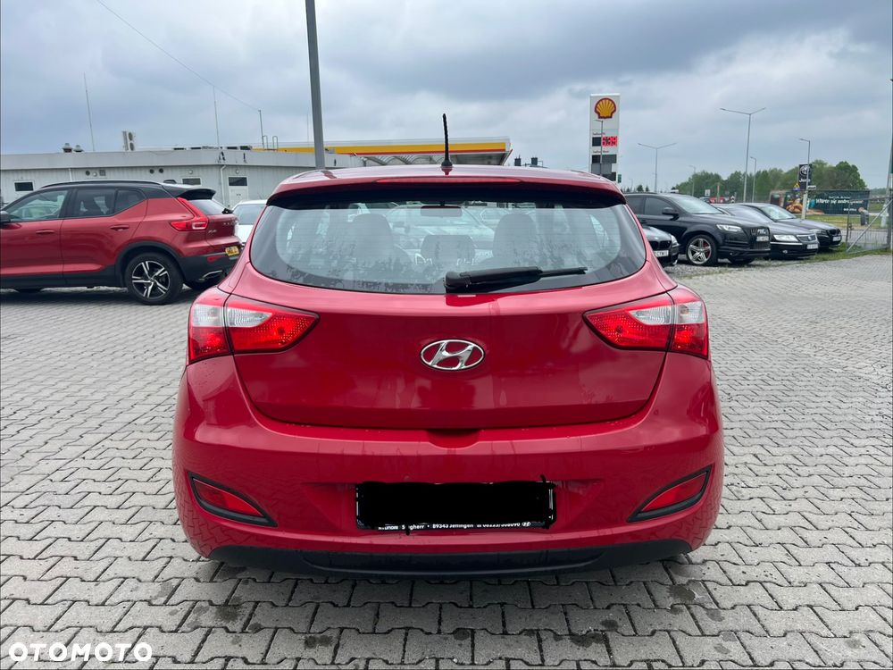 Hyundai i30 1.4 Trend - 6