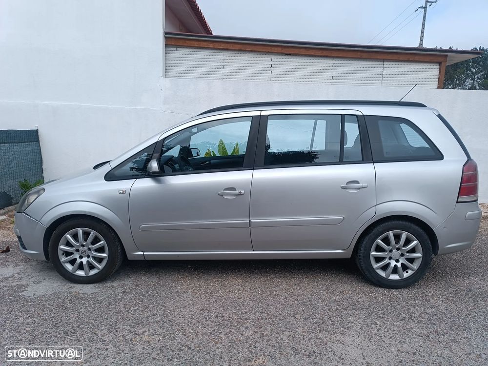 Opel Zafira - 3