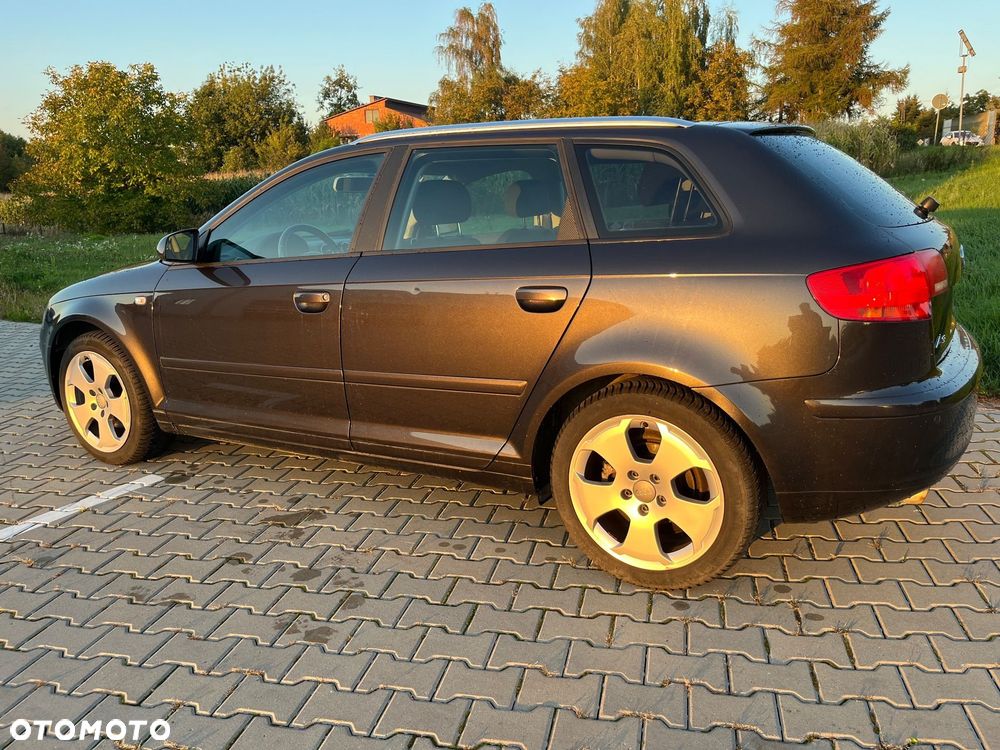 Audi A3 Sportback 1.6 Ambition - 12