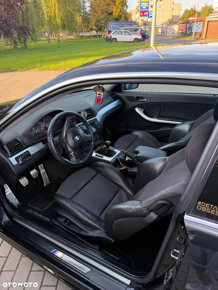 BMW Seria 3 323Ci - 26