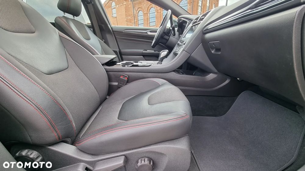 Ford Mondeo 2.0 EcoBoost ST-Line X - 19