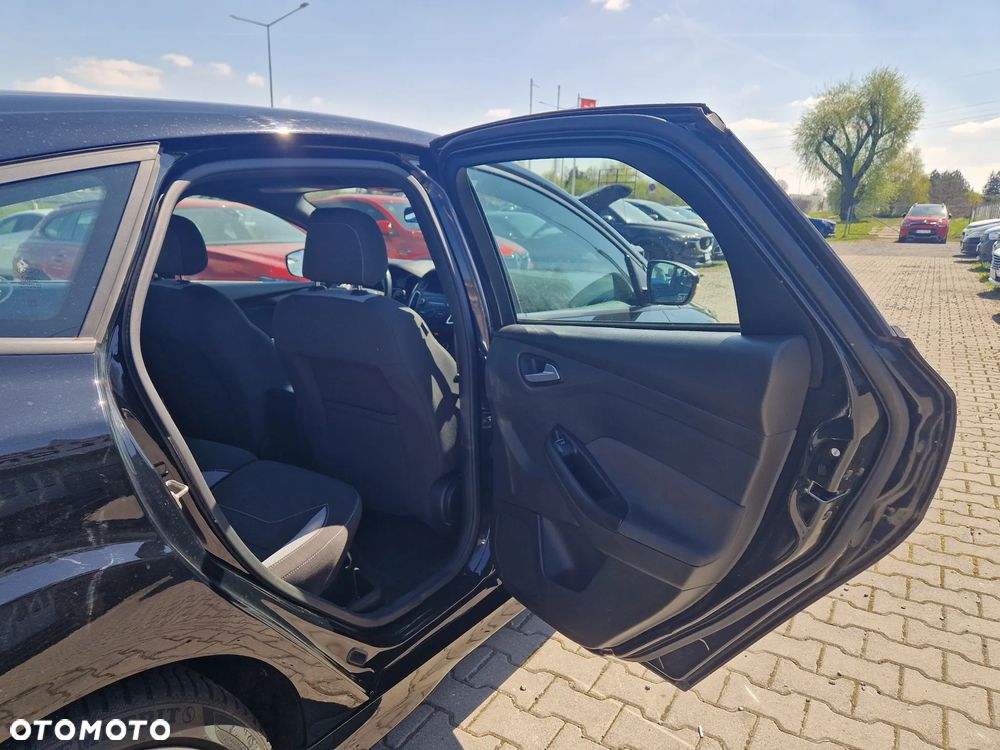 Ford Focus - 27