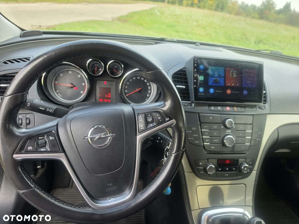 Opel Insignia - 6
