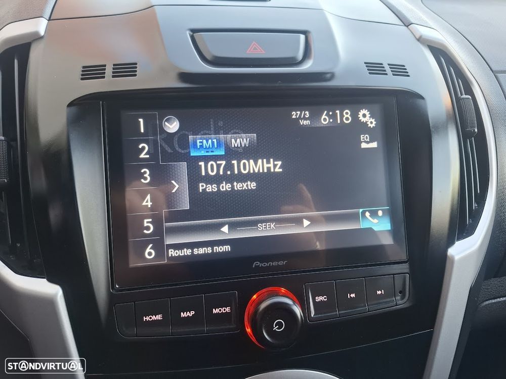 Isuzu D-Max 4x4 Cabine Dupla Auto Premium - 13