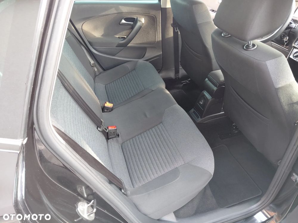Volkswagen Polo 1.2 12V Comfortline - 17