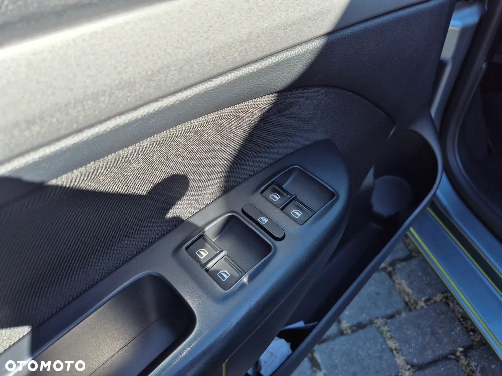 Skoda Octavia Combi 2.0 TDI Elegance - 11