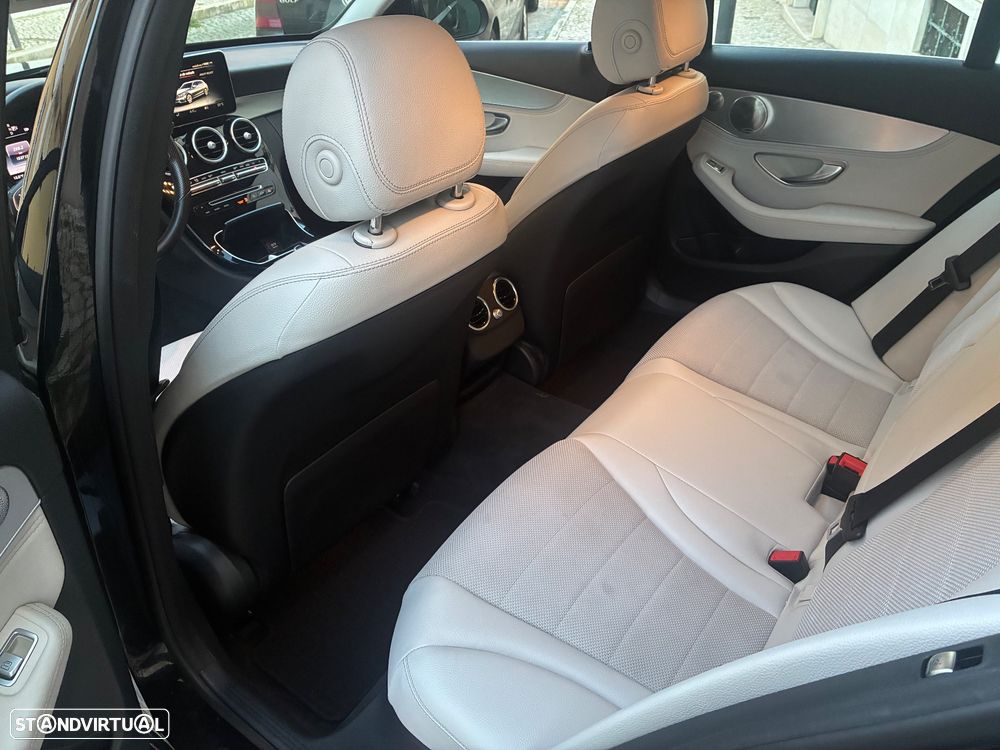 Mercedes-Benz C 250 - 21