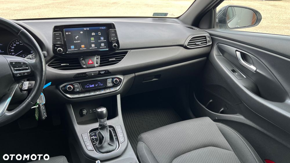 Hyundai i30 1.4 T-GDI Comfort DCT - 11