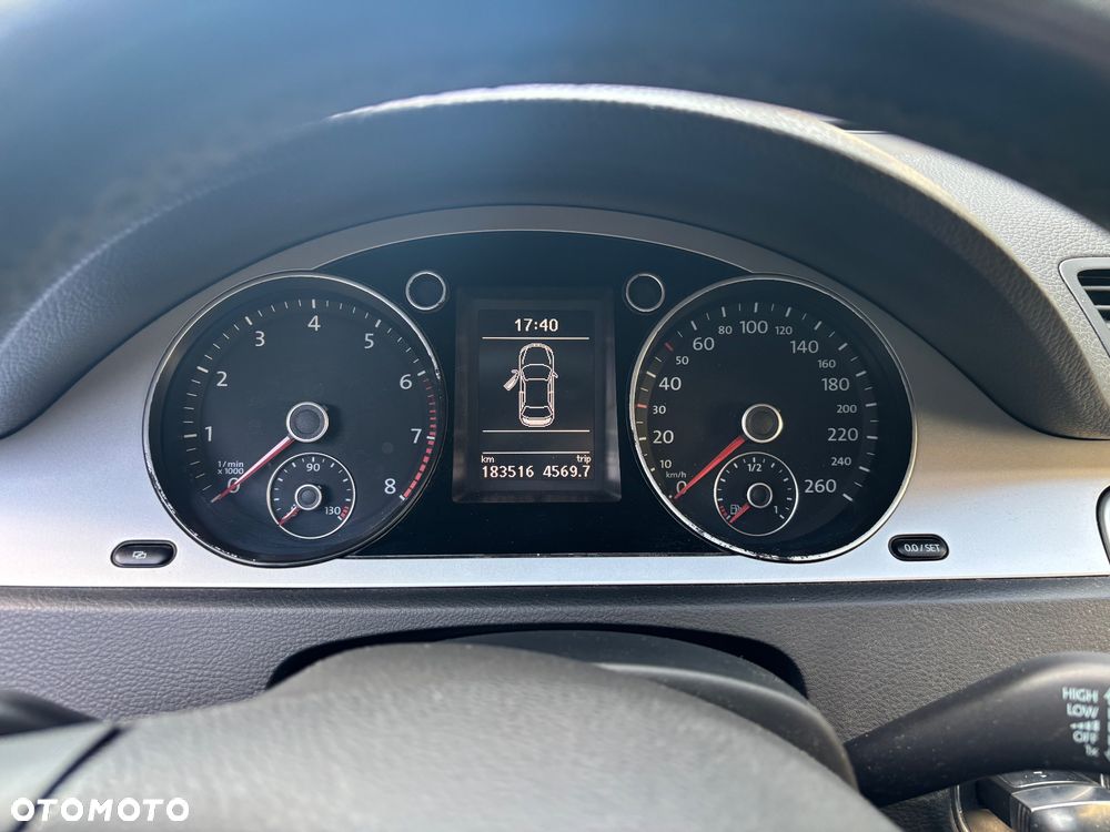 Volkswagen Passat 1.8 TSI Comfortline - 7