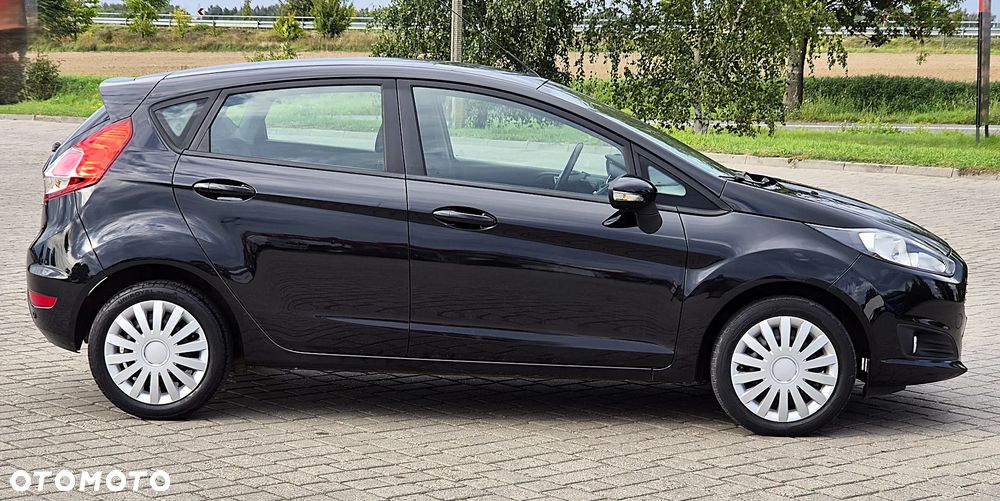 Ford Fiesta - 12
