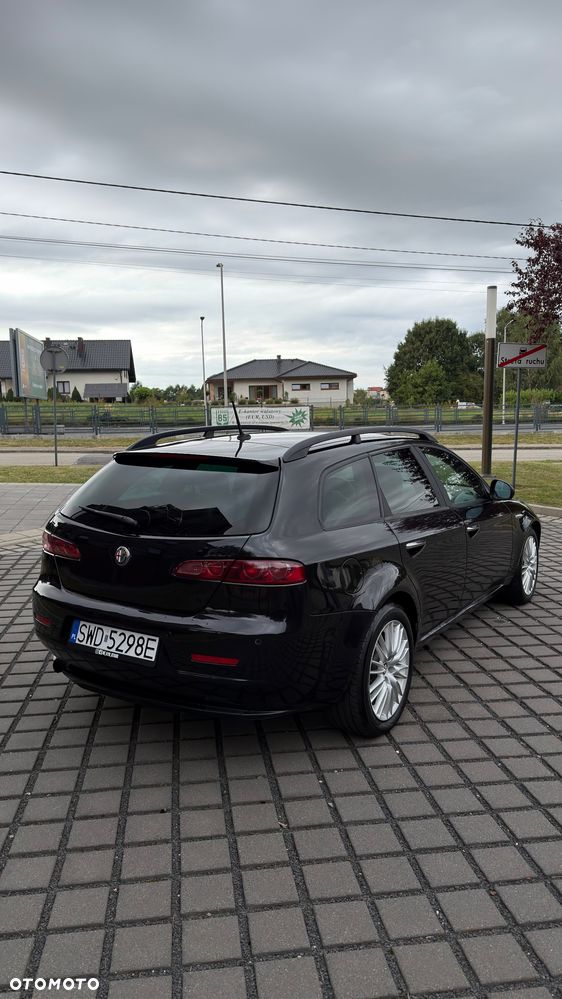 Alfa Romeo 159 1.9 JTDM 16V DPF Q-Tronic - 9