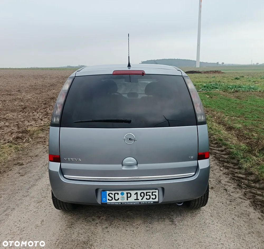 Opel Meriva 1.6 16V INNOVATION - 10