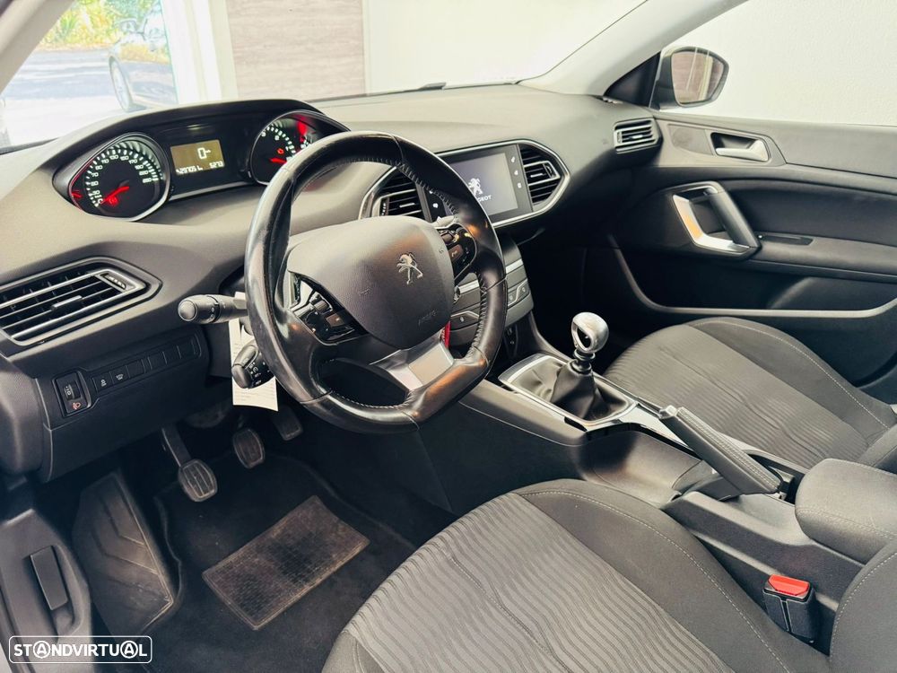 Peugeot 308 1.6 BlueHDi Style - 9