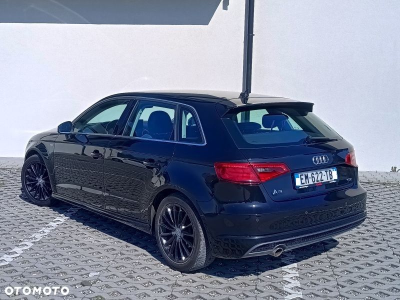 Audi A3 Sportback - 12