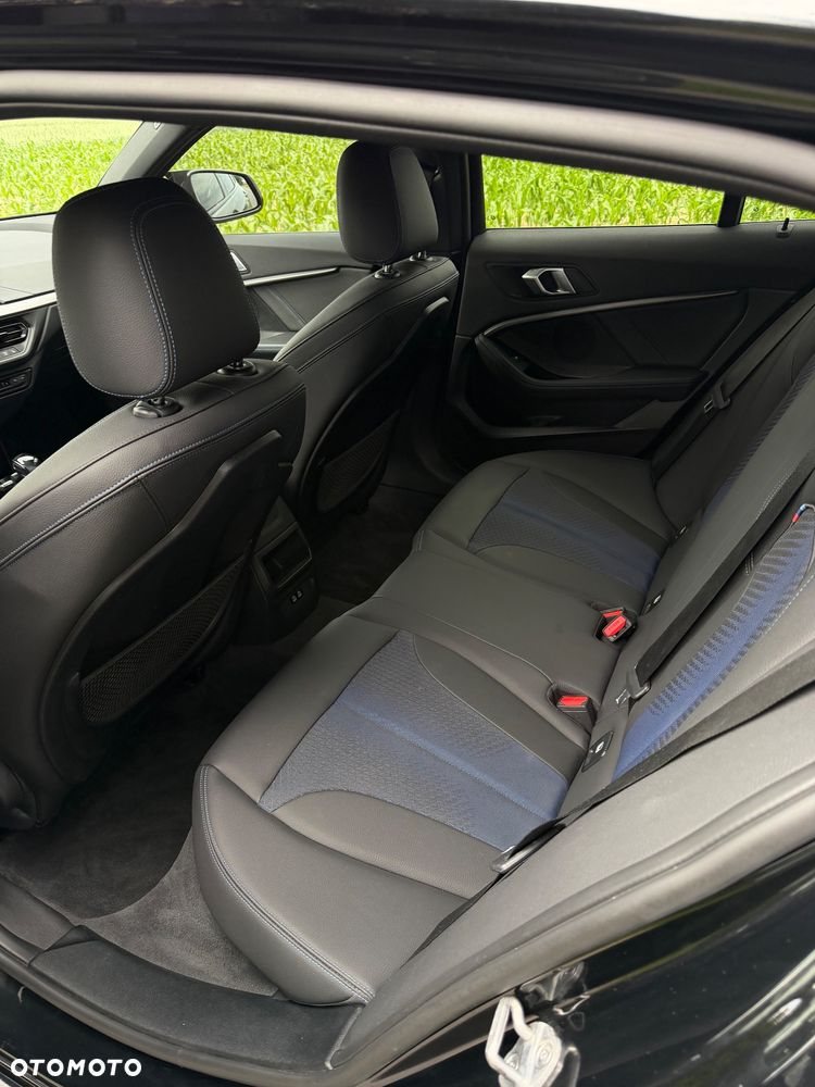 BMW Seria 1 120d Edition M Sport Shadow - 12